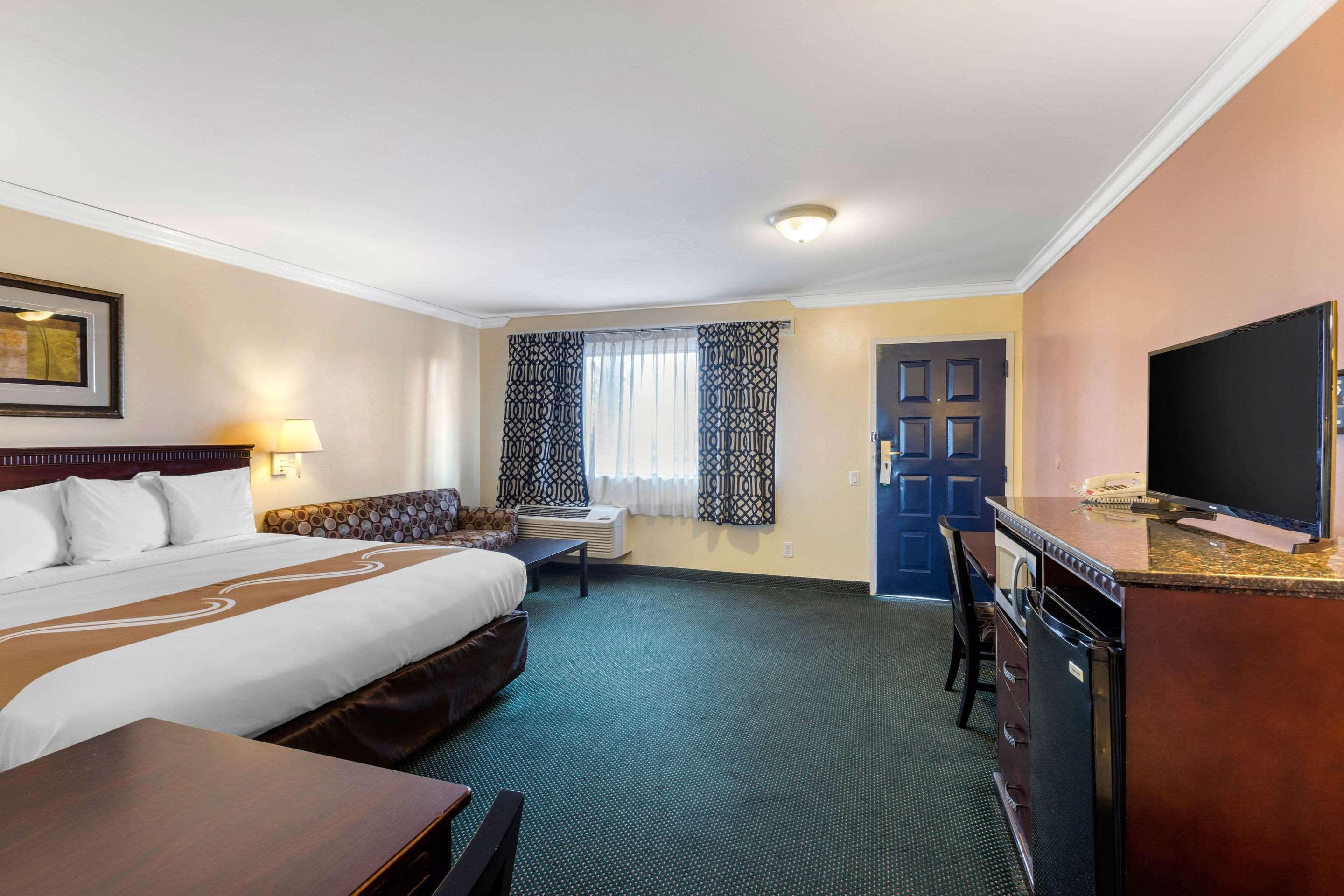 Quality Inn Lomita-Los Angeles South Bay Екстериор снимка