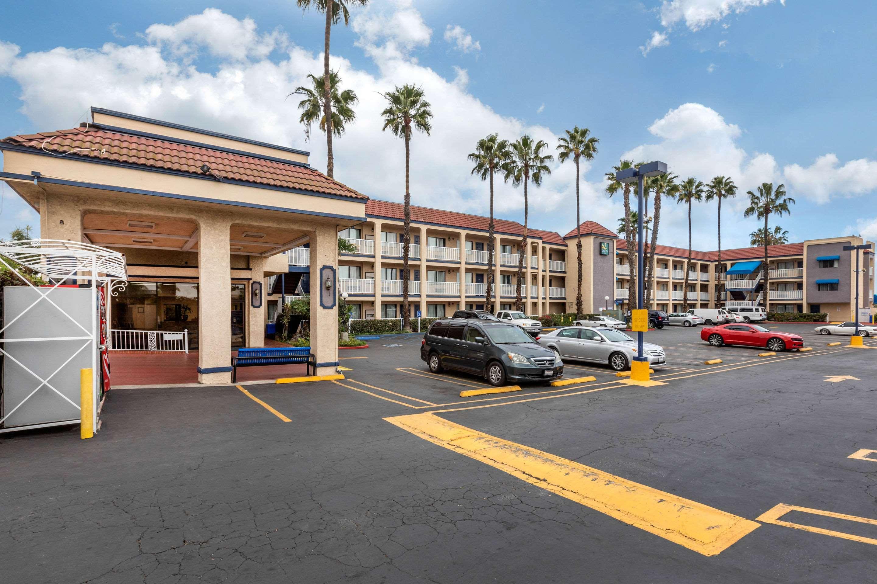 Quality Inn Lomita-Los Angeles South Bay Екстериор снимка
